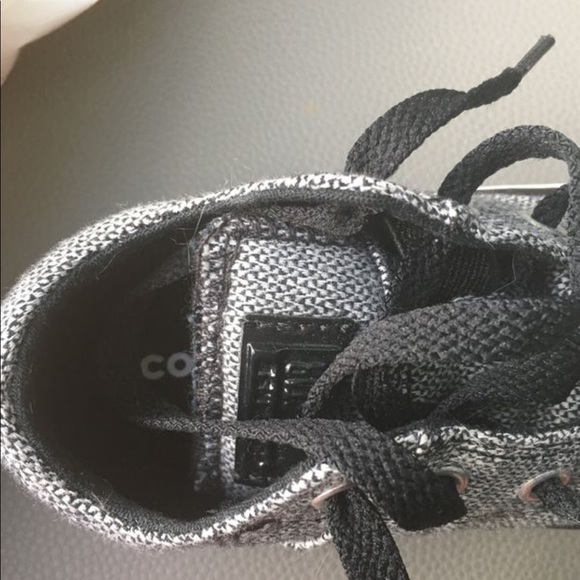 Converse - Picture 2 of 2